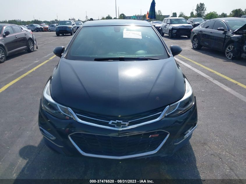 2018 CHEVROLET CRUZE LT - 1G1BE5SM4J7223800