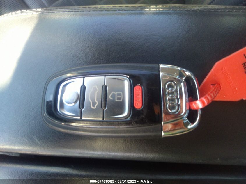 2015 AUDI A8 L 3.0T - WAU3GAFD1FN010375