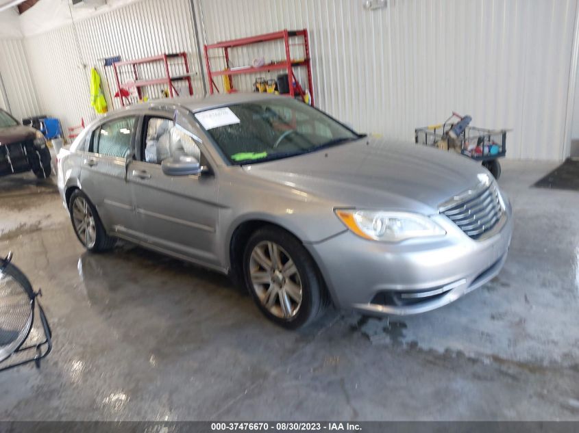 2013 CHRYSLER 200 TOURING - 1C3CCBBB6DN655937