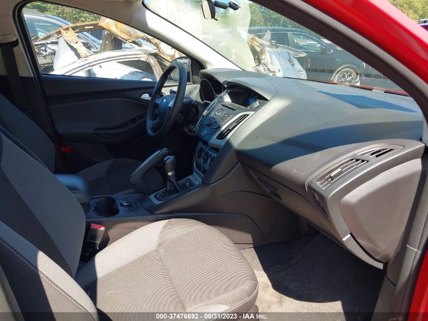 2013 FORD FOCUS SE - 1FADP3K22DL367876