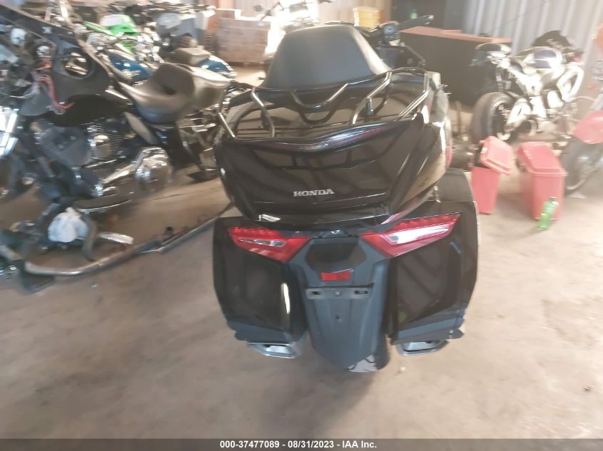 2019 HONDA GL1800 D JH2SC7957KK101106