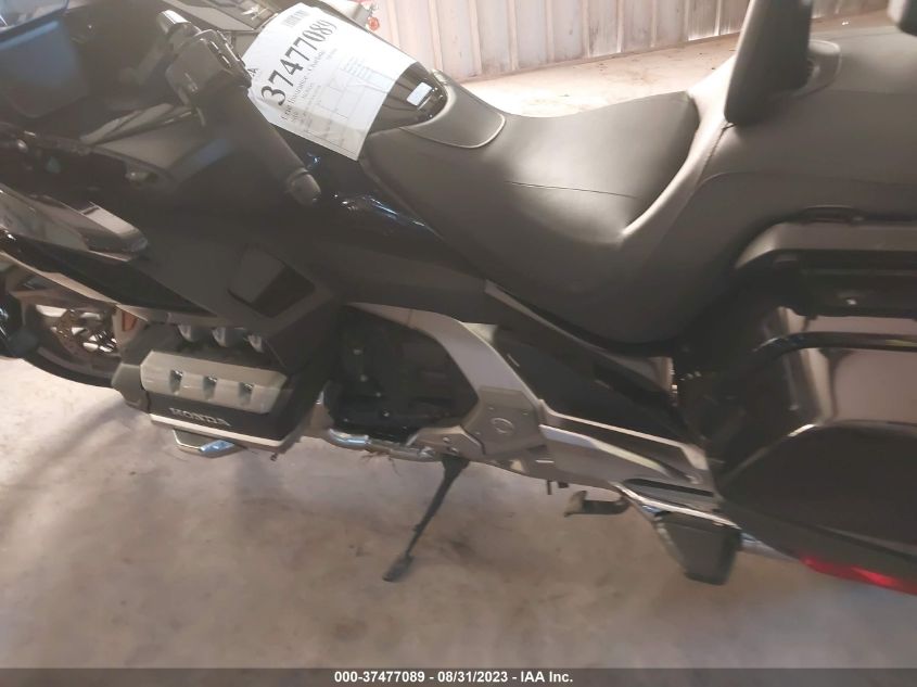2019 HONDA GL1800 D JH2SC7957KK101106