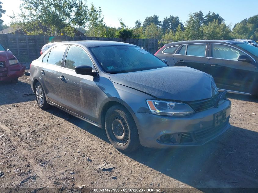 2014 VOLKSWAGEN JETTA SEDAN S - 3VW1K7AJ8EM329822