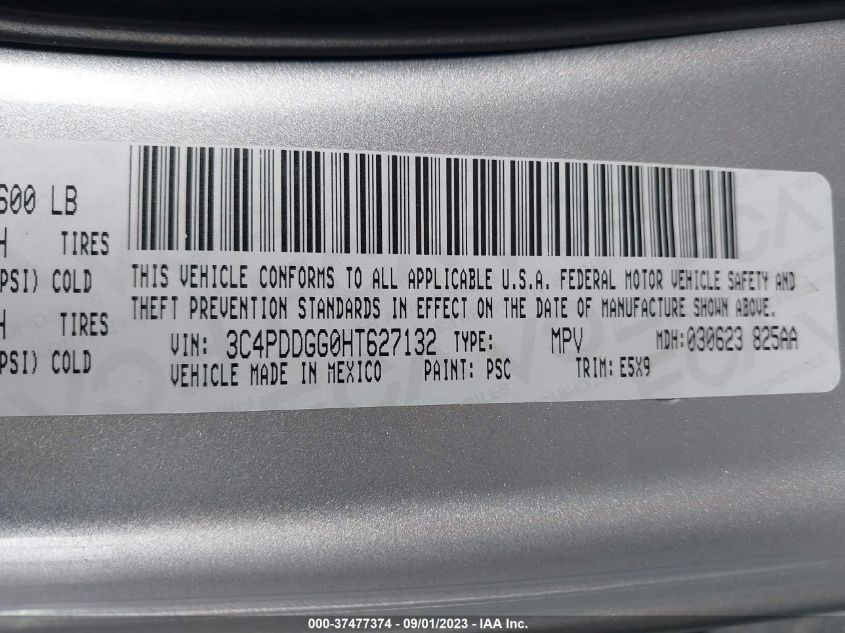 2017 DODGE JOURNEY CROSSROAD - 3C4PDDGG0HT627132