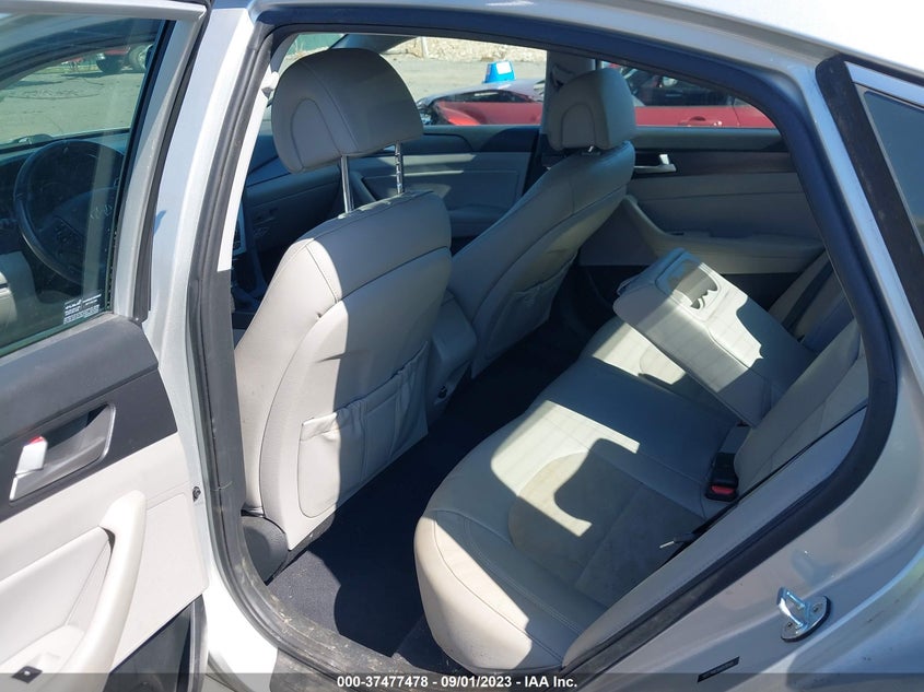 VIN 5NPE34AF5HH570145 2017 HYUNDAI SONATA SPORT