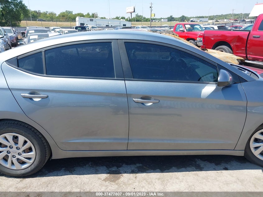 VIN KMHD74LF7HU154127 2017 HYUNDAI ELANTRA SE