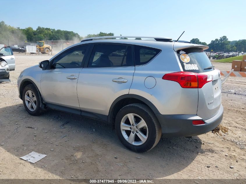 2013 TOYOTA RAV4 XLE - JTMRFREV9D5002790