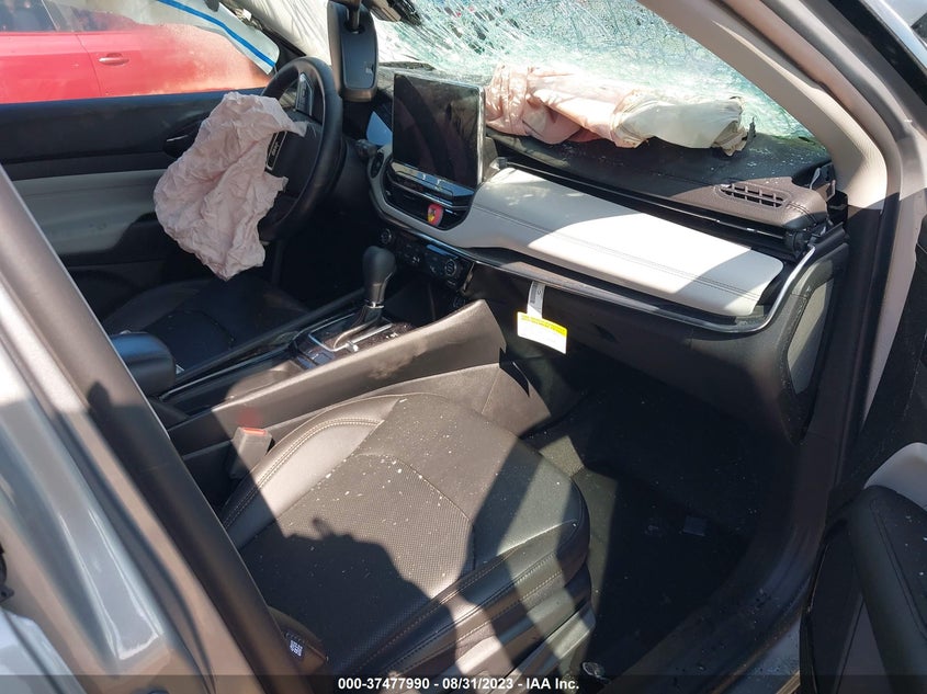 VIN 3C4NJDCB6NT185043 2022 JEEP COMPASS LIMITED
