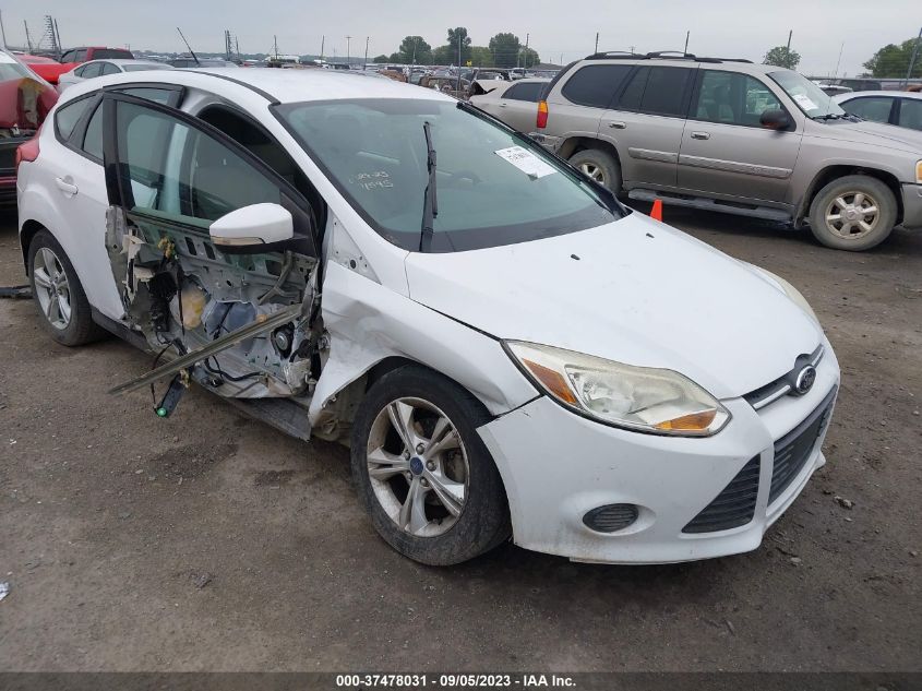 2014 FORD FOCUS SE - 1FADP3K2XEL345450