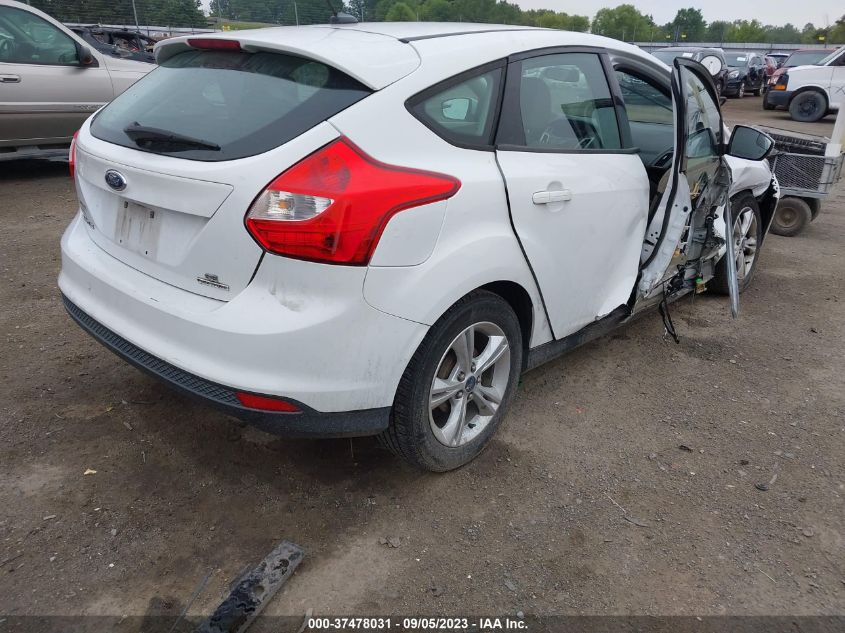 2014 FORD FOCUS SE - 1FADP3K2XEL345450