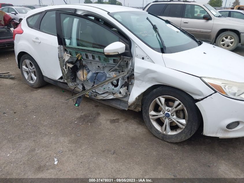 2014 FORD FOCUS SE - 1FADP3K2XEL345450