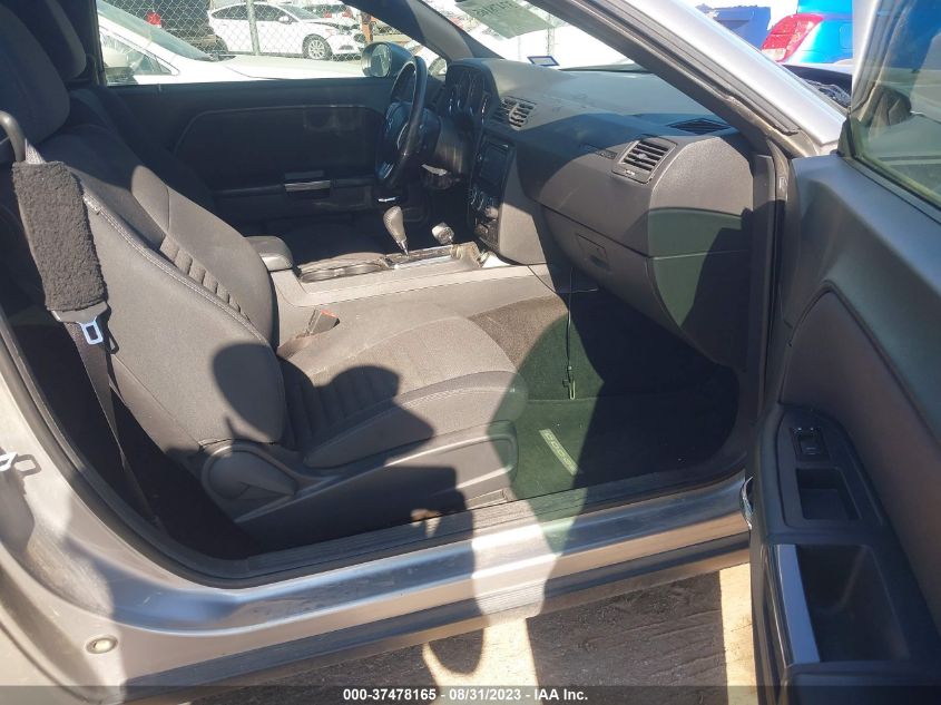 2014 DODGE CHALLENGER SXT - 2C3CDYAG8EH270080