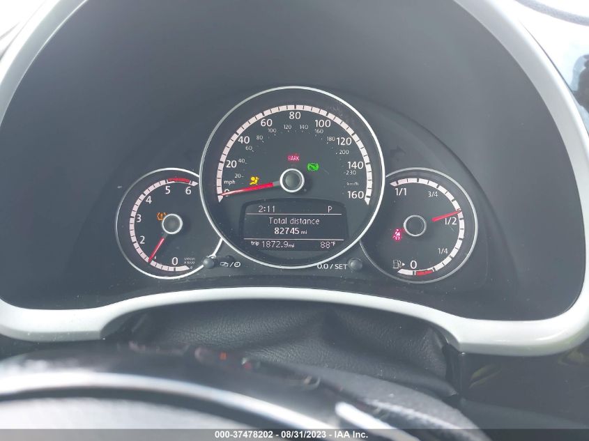 2015 VOLKSWAGEN BEETLE CONVERTIBLE 2.0L TDI 3VW5A7AT8FM809219