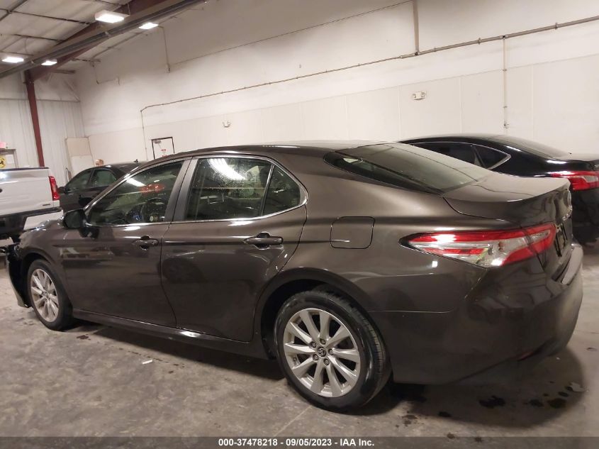 2018 TOYOTA CAMRY LE/SE/XLE/L - JTNB11HK2J3069642