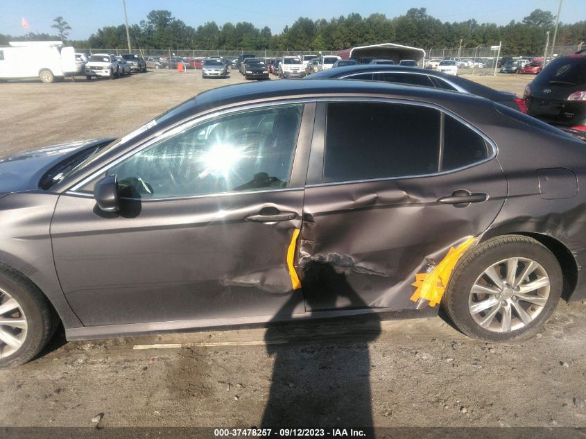 2018 TOYOTA CAMRY LE/SE/XLE/L - 4T1B11HK9JU044974