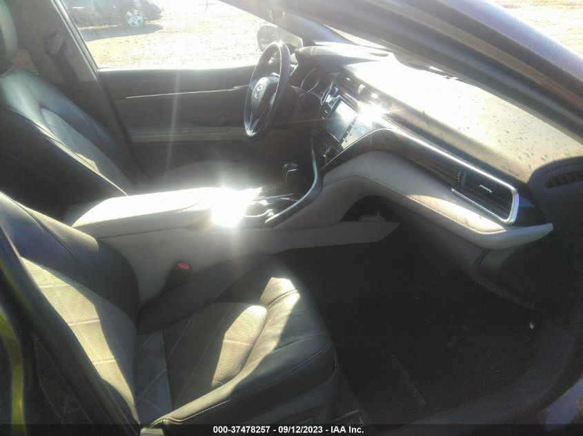 2018 TOYOTA CAMRY LE/SE/XLE/L - 4T1B11HK9JU044974