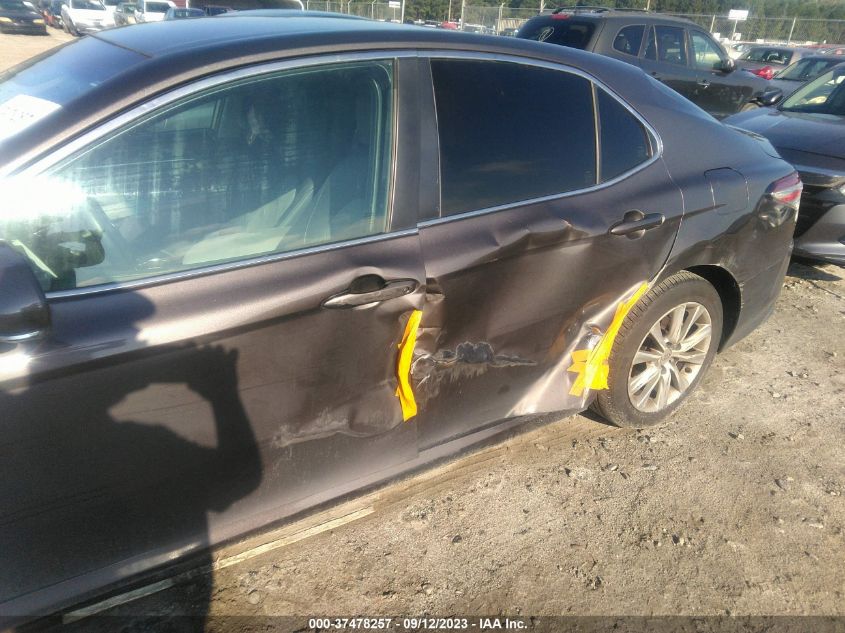 2018 TOYOTA CAMRY LE/SE/XLE/L - 4T1B11HK9JU044974
