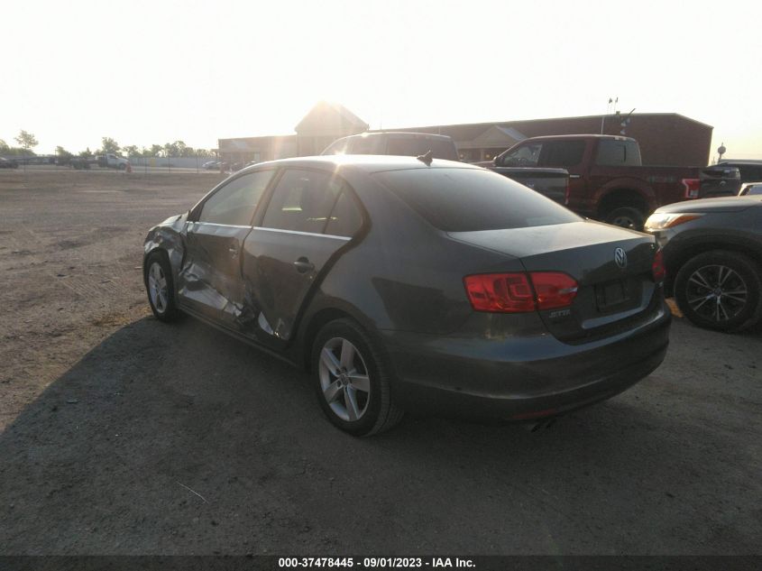 2014 VOLKSWAGEN JETTA SEDAN TDI W/PREMIUM - 3VWLL7AJ1EM374882