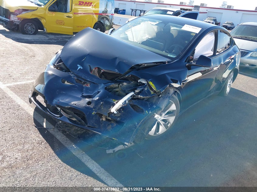 VIN 5YJYGDEE6MF189092 2021 TESLA MODEL Y