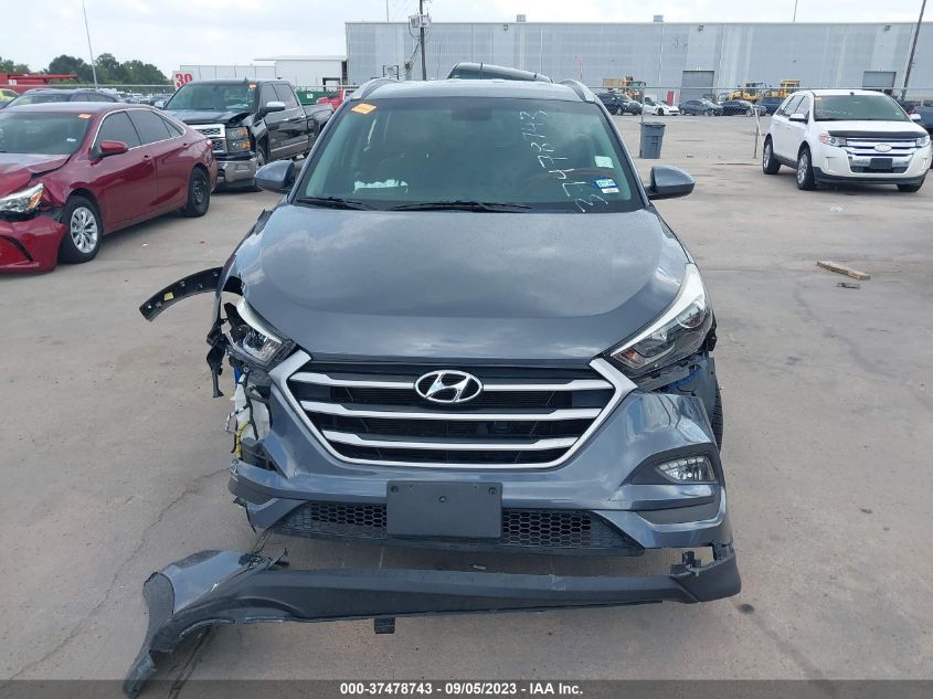 2017 HYUNDAI TUCSON SE - KM8J33A46HU575962