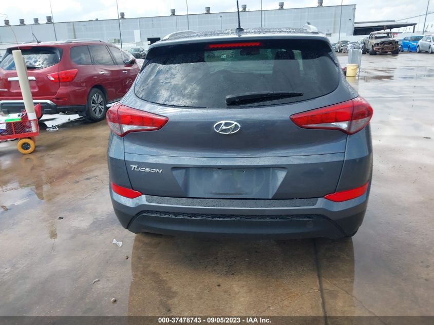 2017 HYUNDAI TUCSON SE - KM8J33A46HU575962