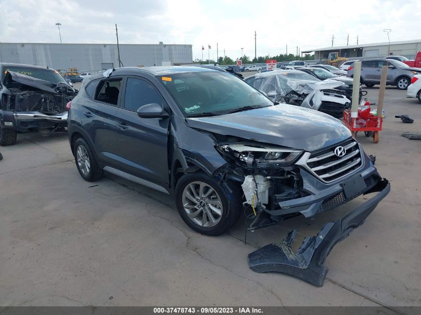 2017 HYUNDAI TUCSON SE - KM8J33A46HU575962