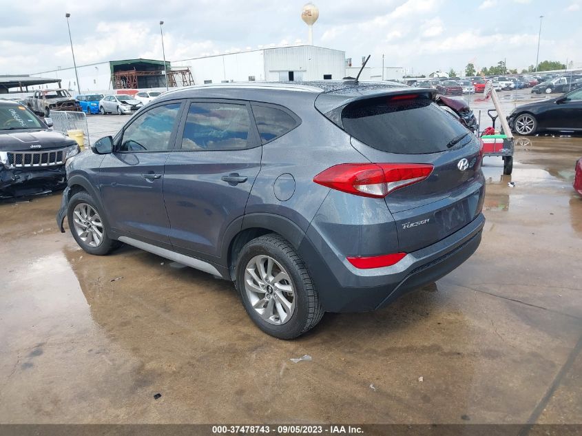2017 HYUNDAI TUCSON SE - KM8J33A46HU575962