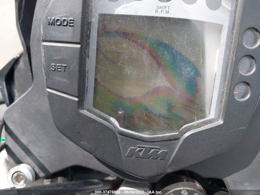 2015 KTM RC 390 MD2JGJ409FC254310