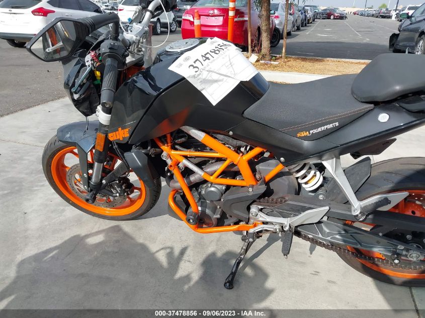 2015 KTM RC 390 MD2JGJ409FC254310
