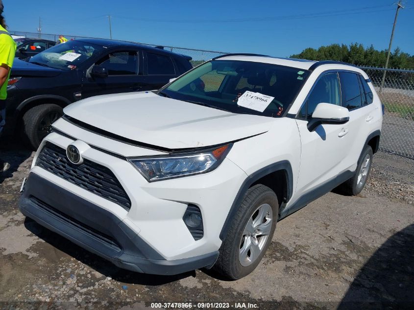 2019 TOYOTA RAV4 XLE - JTMP1RFV1KD506046