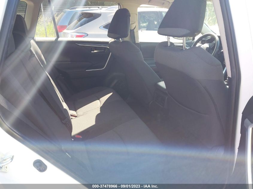2019 TOYOTA RAV4 XLE - JTMP1RFV1KD506046