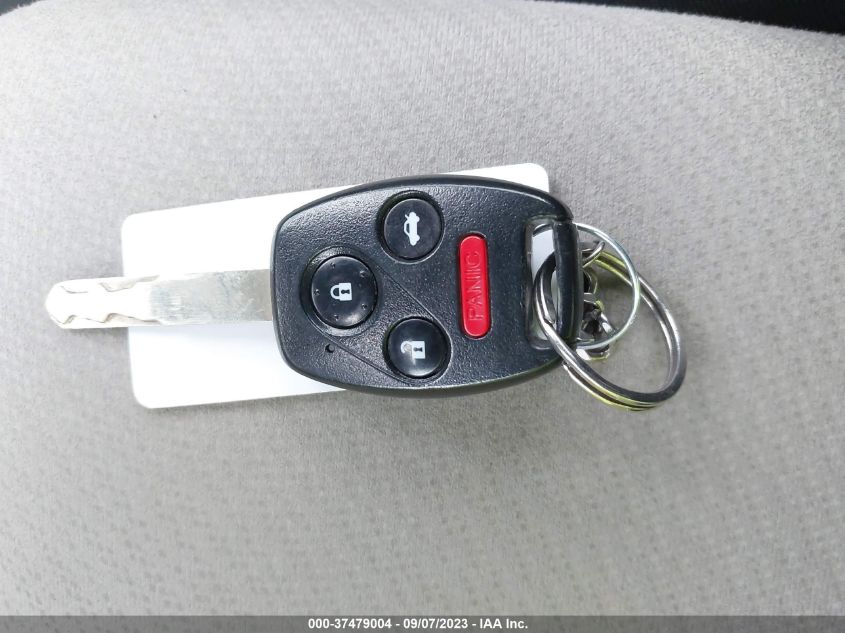 2013 HONDA CIVIC SDN LX - 19XFB2F51DE212048