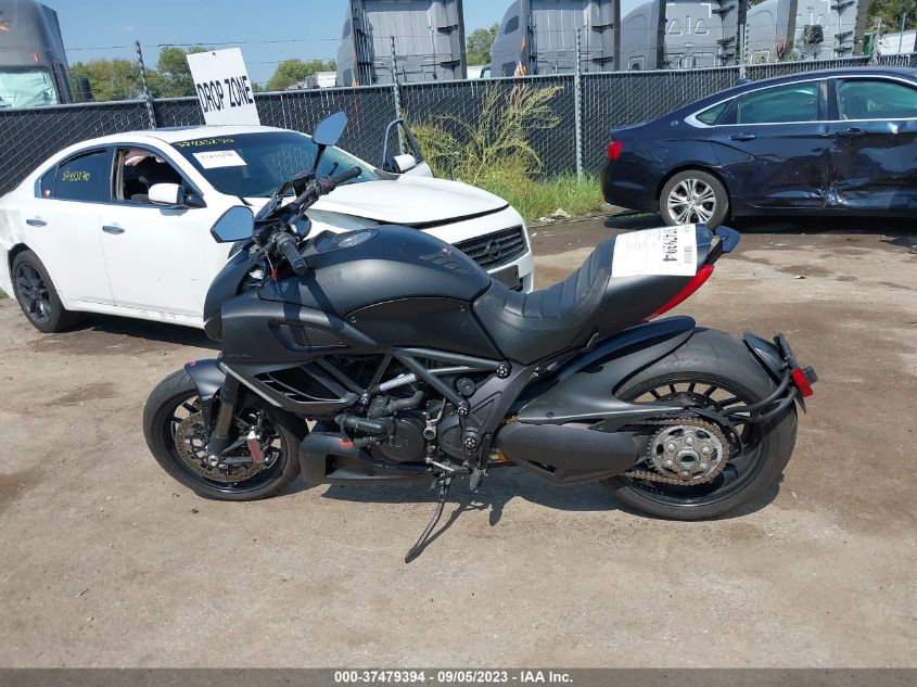 2013 DUCATI DIAVEL - ZDM13BLW0DB017189