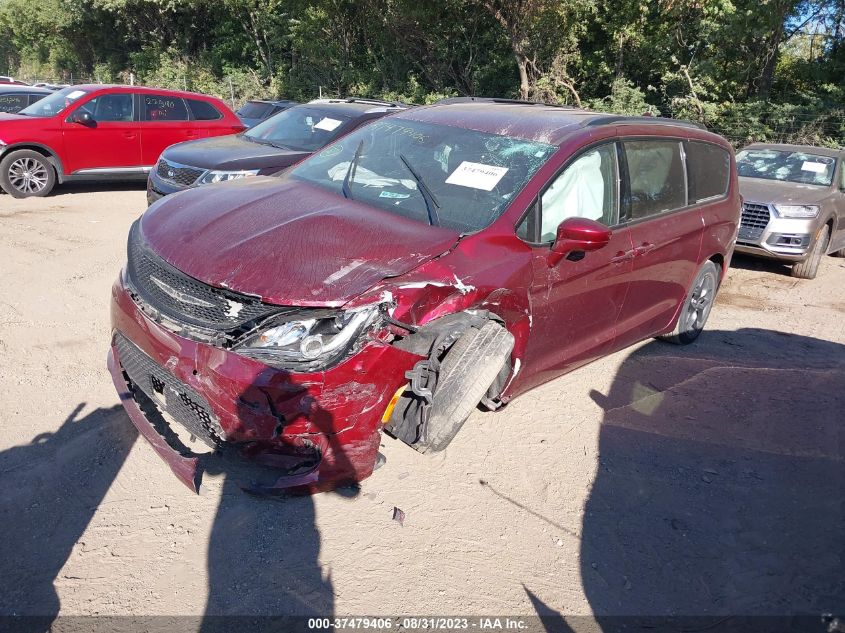 VIN 2C4RC1EG7LR239677 2020 CHRYSLER PACIFICA TOURING L PLUS