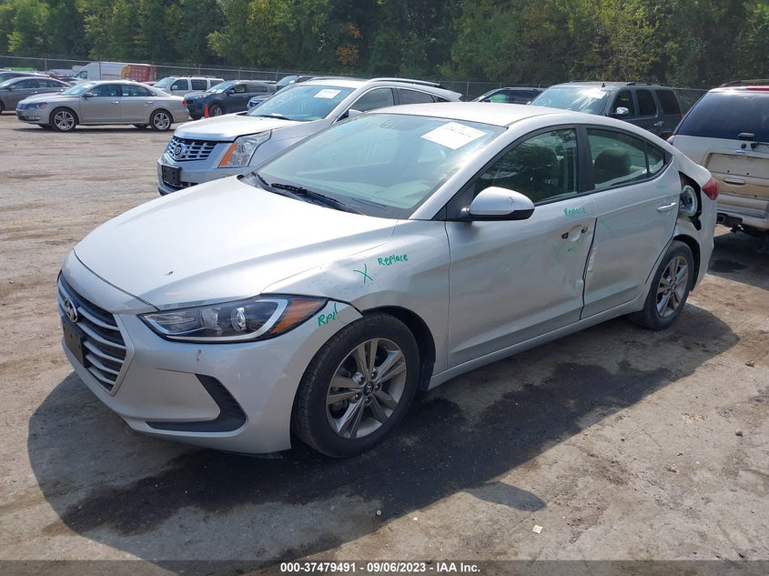 VIN KMHD84LF2JU610537 2018 HYUNDAI ELANTRA SEL