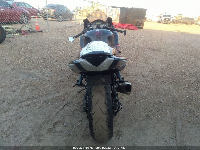 2012 KAWASAKI ZX1400 EC - JKBZXNE11CA003463