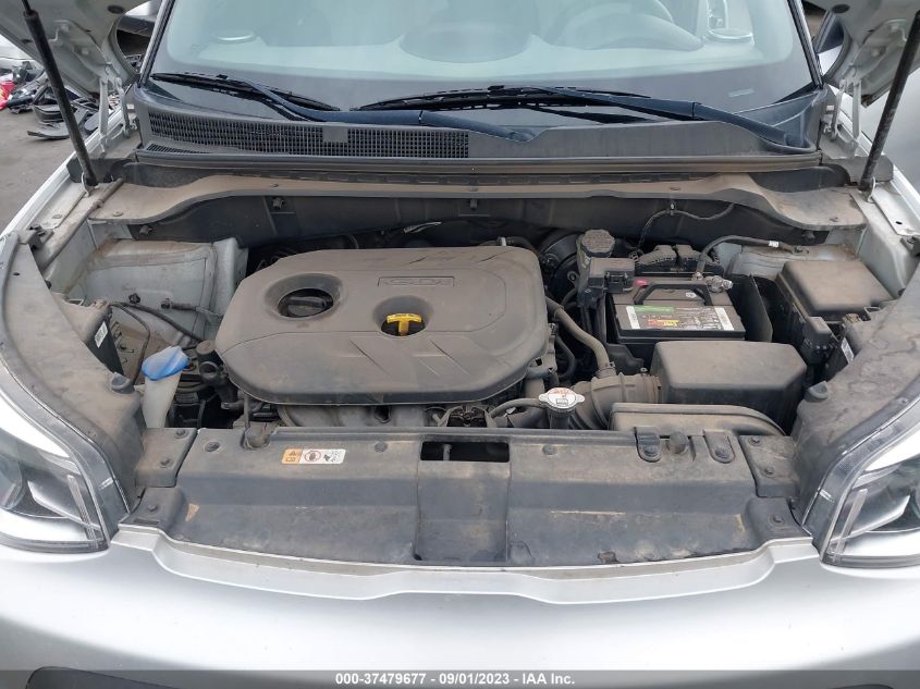 2015 KIA SOUL + - KNDJP3A59F7754624