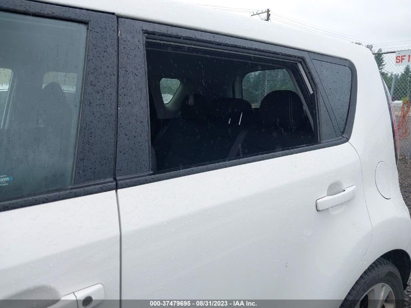 2014 KIA SOUL + - KNDJP3A52E7074093