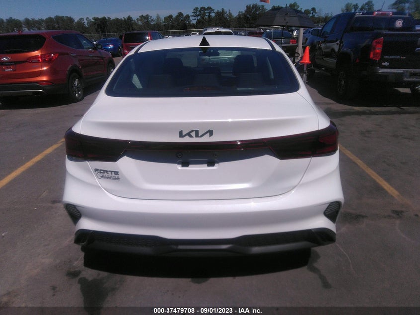 VIN 3KPF24AD6PE556103 2023 KIA FORTE LXS