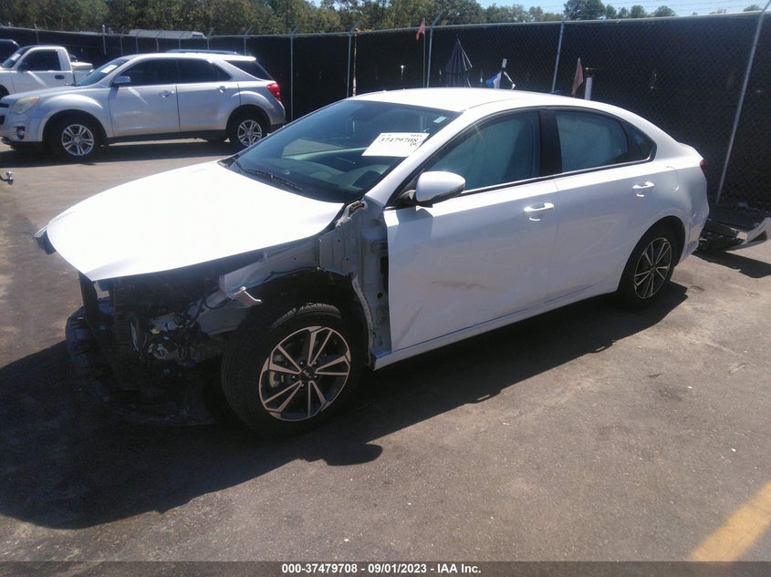 VIN 3KPF24AD6PE556103 2023 KIA FORTE LXS