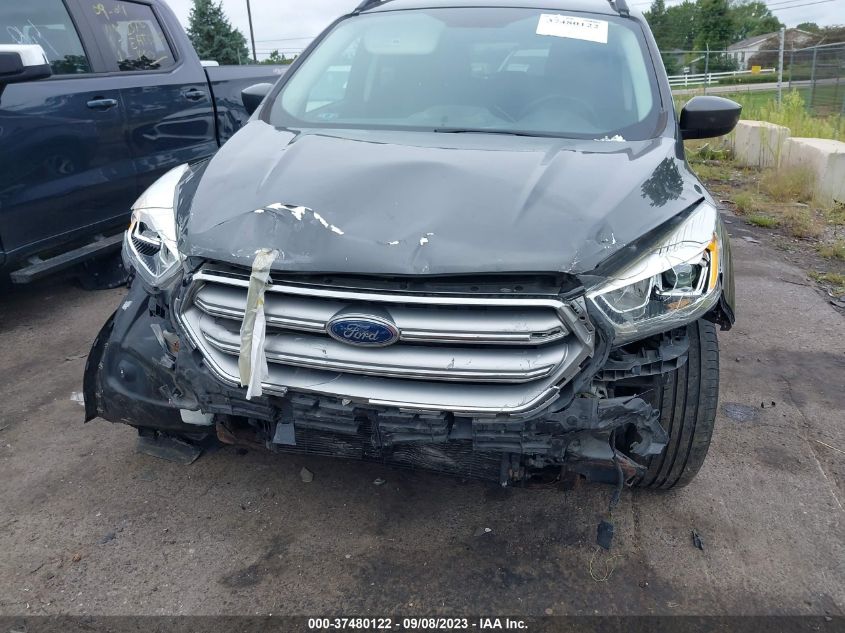 2017 FORD ESCAPE SE - 1FMCU0GD7HUE90818