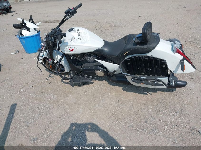 2016 VICTORY MOTORCYCLES CROSS COUNTRY - 5VPDB36N2G3048402
