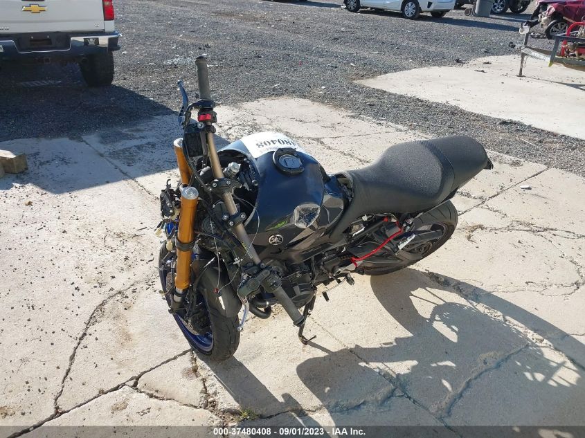 2014 YAMAHA FZ09 JYARN33E9EA000982