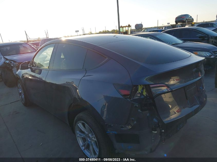 2023 TESLA MODEL Y - 7SAYGDEE0PA155198