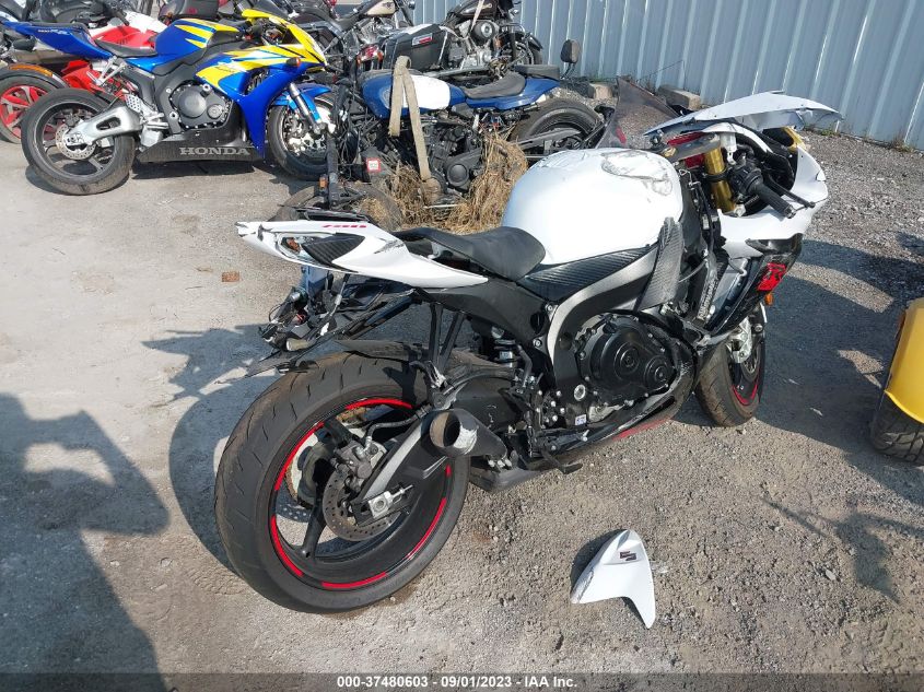 2019 SUZUKI GSX-R750 - JS1GR7MA2K7100072