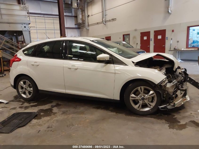 2014 FORD FOCUS SE - 1FADP3K26EL312459