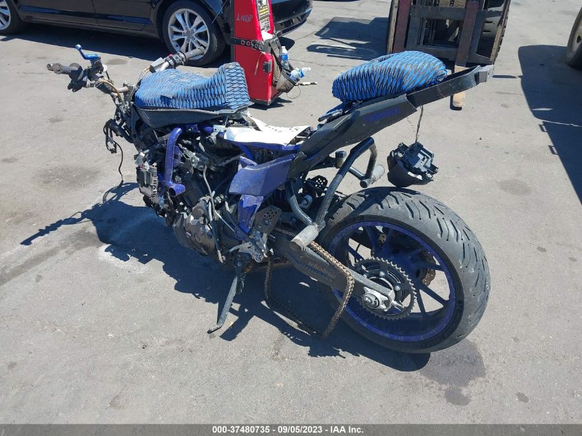 2016 YAMAHA FZ07 JYARM06E1GA007229