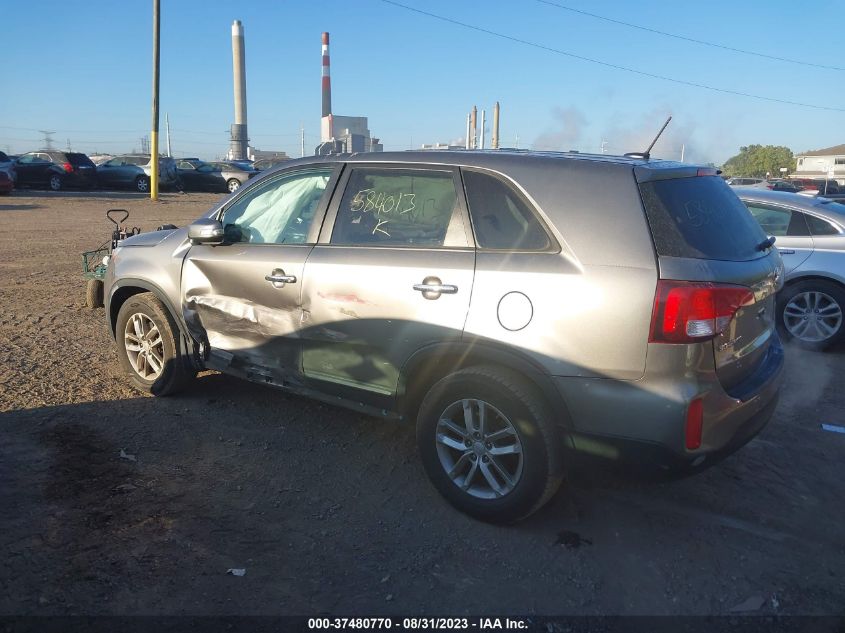 2015 KIA SORENTO LX - 5XYKT3A61FG584013