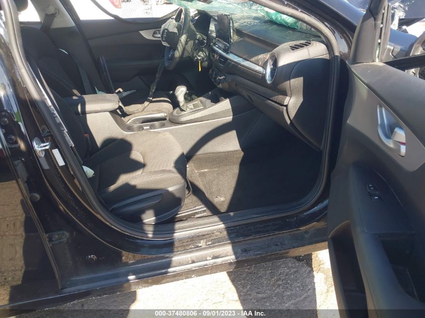 2022 KIA FORTE FE - 3KPF24AD3NE500908