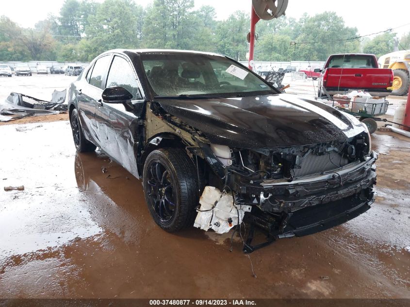 2018 TOYOTA CAMRY LE/SE/XLE/L - JTNB11HK0J3009195